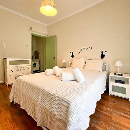 Sonia'S Skg 3 Bedroom Family Apartment - Near Metro テッサロニキ エクステリア 写真