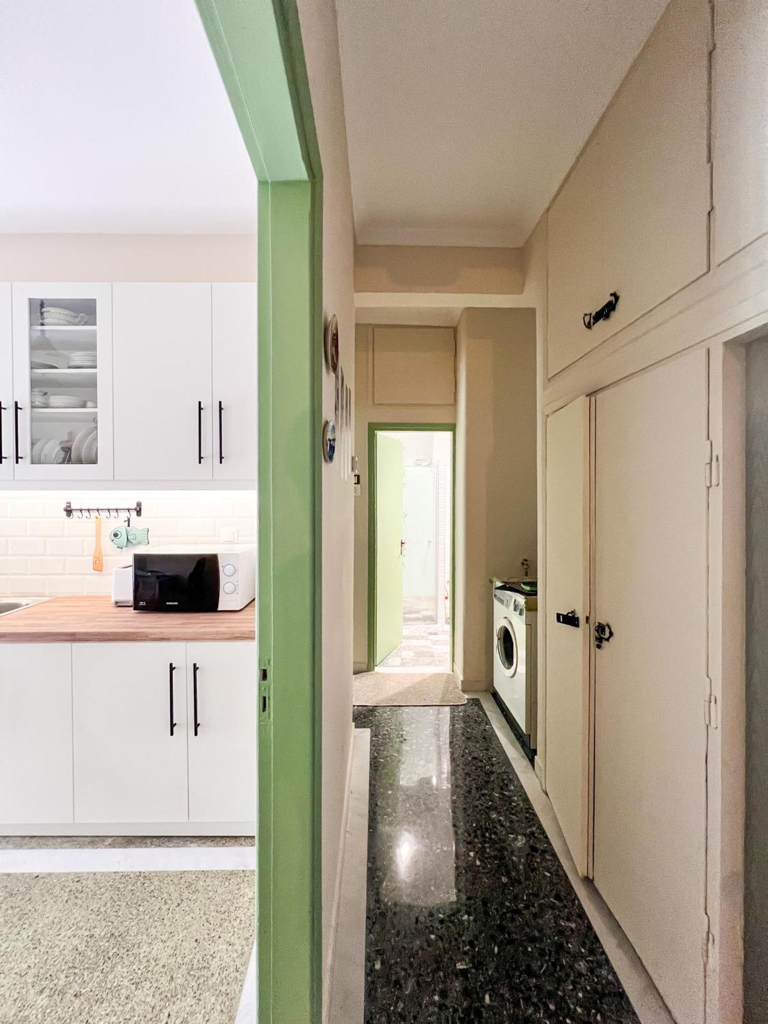 Sonia'S Skg 3 Bedroom Family Apartment - Near Metro テッサロニキ エクステリア 写真
