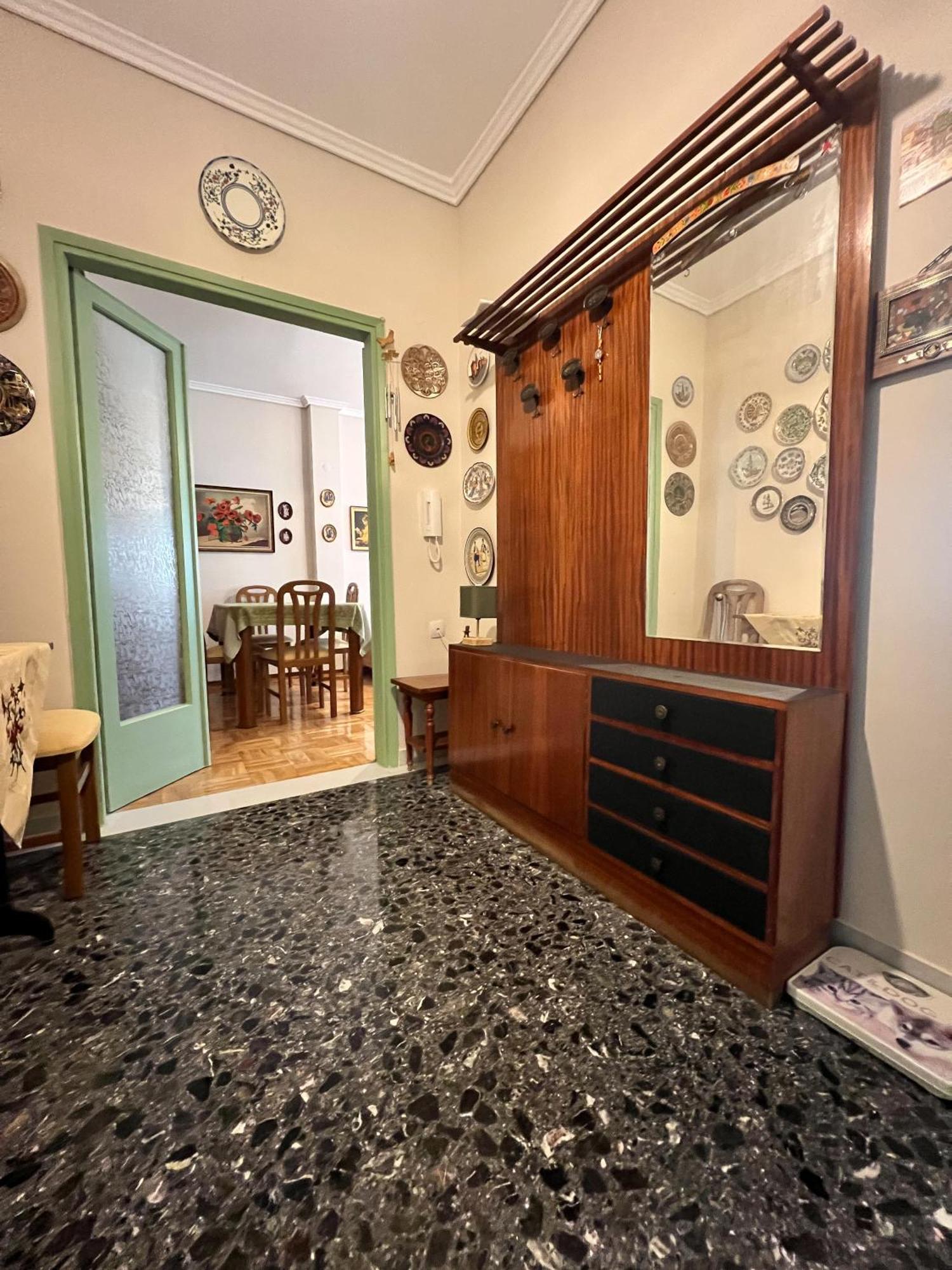 Sonia'S Skg 3 Bedroom Family Apartment - Near Metro テッサロニキ エクステリア 写真