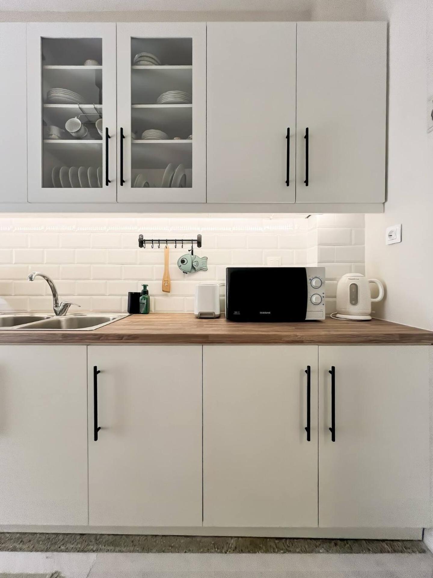 Sonia'S Skg 3 Bedroom Family Apartment - Near Metro テッサロニキ エクステリア 写真